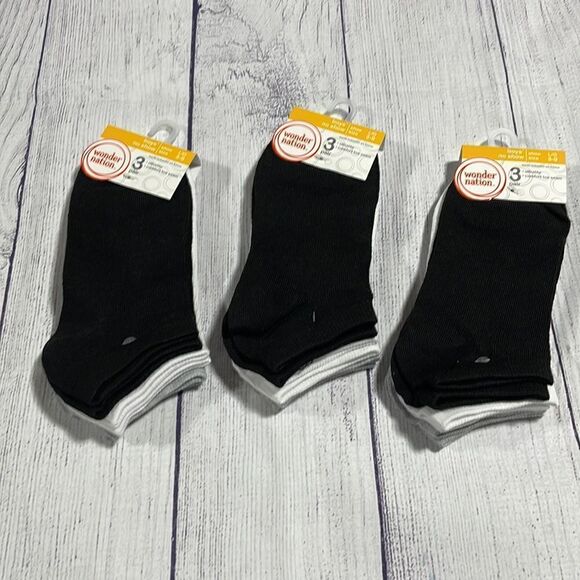 Bundle of 3 pack No Show Socks for Boys from Wonder Nation - Picture 1 of 4